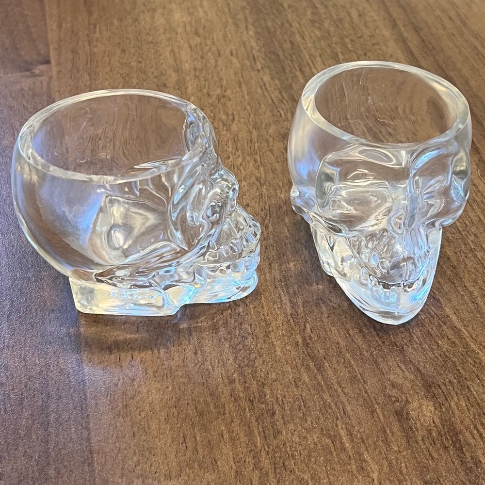 Skull shot glasses 2 clear Crystal Head vodka Halloween Man cave goth whimsical